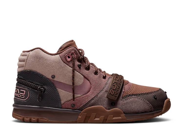 【 NIKE TRAVIS SCOTT X AIR TRAINER 1 SP CHOCOLATE / LIGHT CHOCOLATE RUST PINK 】 トレーナー ピンク トラヴィススコット エアトレーナー スニーカー メンズ ナイキ