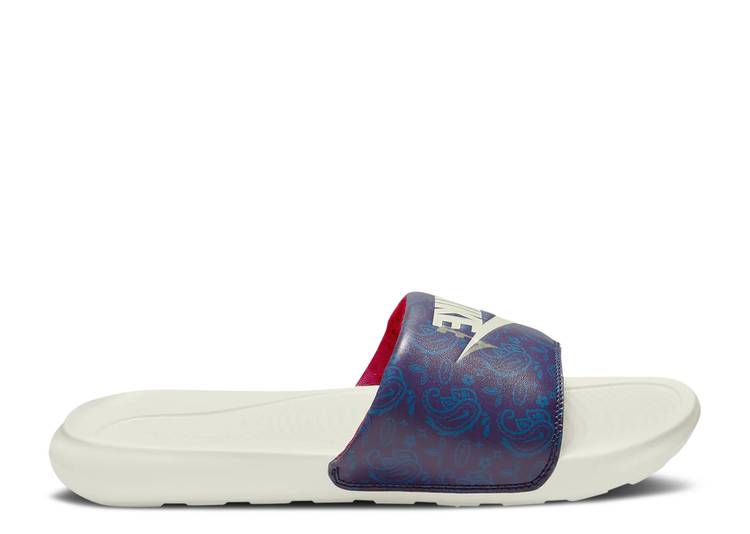 【 NIKE VICTORI ONE SLIDE \u0027PAISLEY\u0027 / BLACKENED BLUE DARK MARINA BLUE 】 サンダル 青碧 青色 スニーカー メンズ ナイキ 靴-メンズ靴