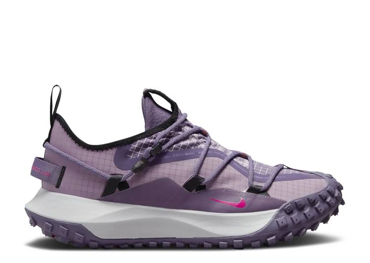 【 NIKE ACG MOUNTAIN FLY LOW SE \u0027CANYON PURPLE\u0027 / CANYON PURPLE DOLL GREY FOG 】 紫 パープル 薄墨色 薄墨色 スニーカー メンズ ナイキ