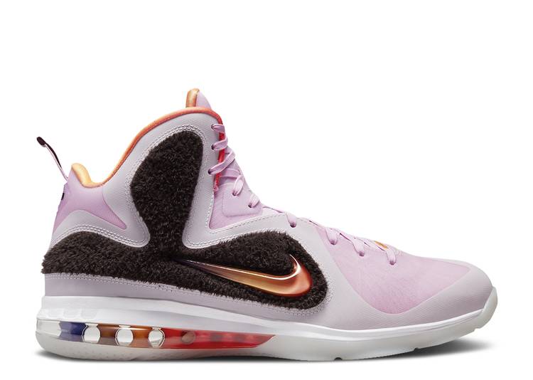 【 NIKE LEBRON 9 \u0027REGAL PINK\u0027 / REGAL PINK MULTI COLOR VELVET 】 レブロン サクラ色 スニーカー メンズ ナイキ