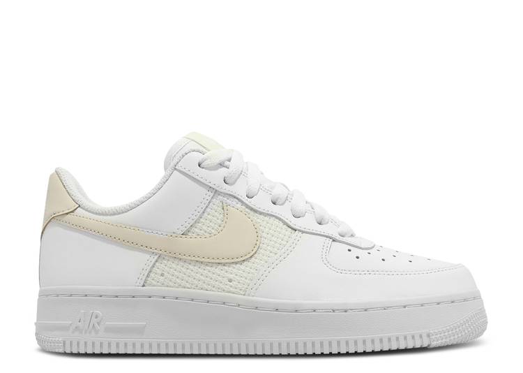 【 NIKE WMNS AIR FORCE 1 '07 ESS 'CROSS STITCH - WHITE FOSSIL' / SUMMIT WHITE FOSSIL 】 白色 ホワイト エアフォース スニーカー レディース ナイキ