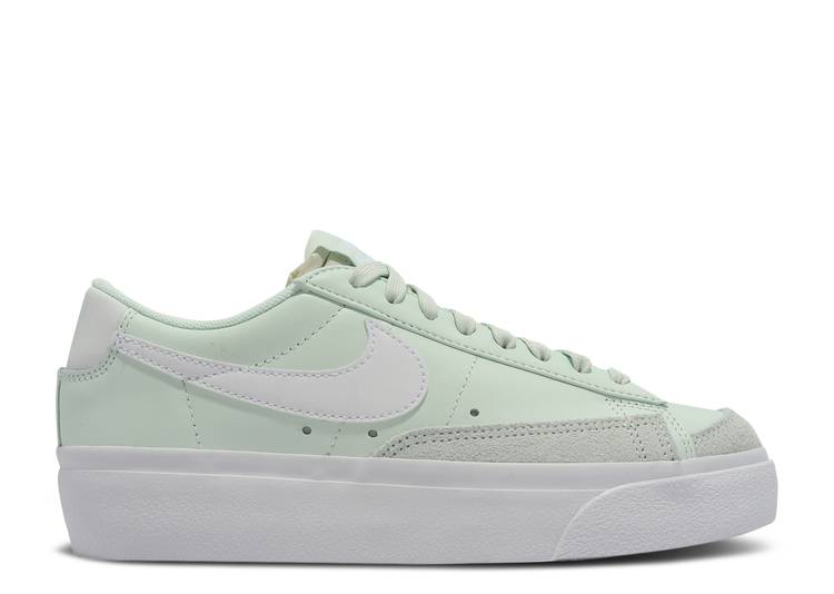 【 NIKE WMNS BLAZER LOW PLATFORM \u0027BARELY GREEN\u0027 / BARELY GREEN WHITE BARELY GREEN 】 ブレイザー 緑 緑であること 白いこと 白いこと スニーカー レディース ナイキ