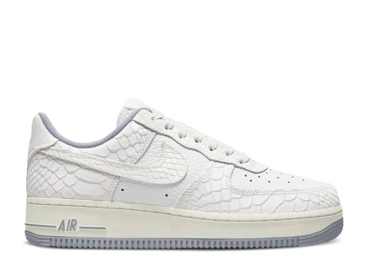 【 NIKE WMNS AIR FORCE 1 '07 'WHITE PYTHON' / SUMMIT WHITE SUMMIT WHITE SAIL 】 白色 ホワイト エアフォース スニーカー レディース ナイキ