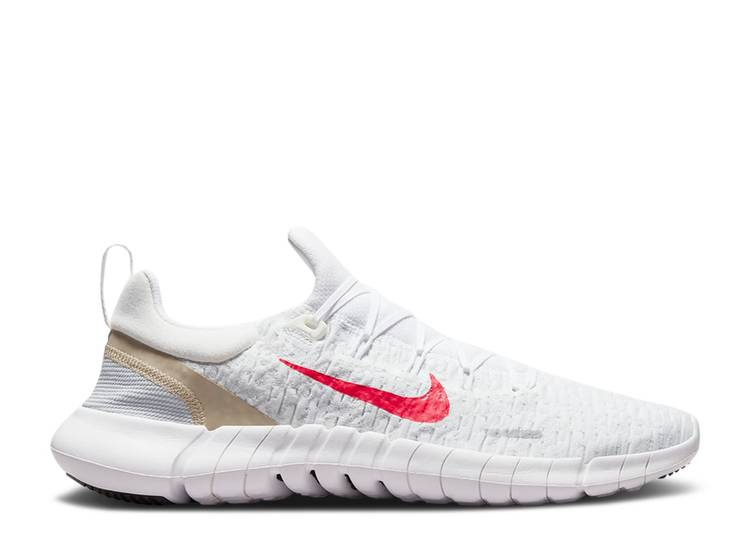 【 NIKE FREE RN 5.0 WHITE SIREN RED / WHITE OFF WHITE PURE PLATINUM 】 フリー 白色 ホワイト ピュア プラチナム スニーカー メンズ ナイキ