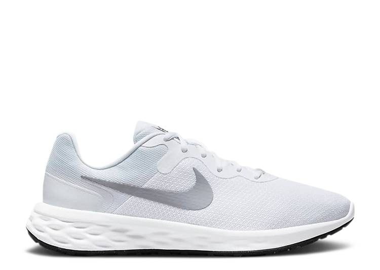【 NIKE REVOLUTION 6 NEXT NATURE WHITE PURE PLATINUM / WHITE PURE PLATINUM BLACK WOLF 】 レボリューション ピュア 白色 ホワイト プラチナム 黒色 ブラック スニーカー メンズ ナイキ