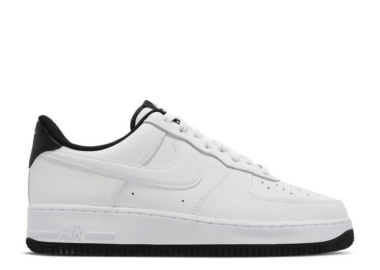 【 NIKE AIR FORCE 1 07 LV8 WHITE BLACK / WHITE BLACK 】 白色 ホワイト 黒色 ブラック エアフォース スニーカー メンズ ナイキ