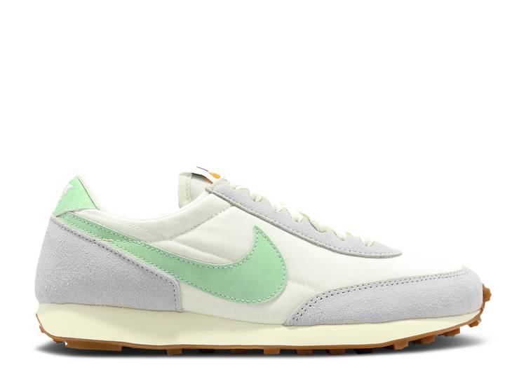 【 NIKE WMNS DBREAK SE 'SAIL ENAMEL GREEN' / SAIL ENAMEL GREEN COCONUT MILK 】 緑 グリーン スニーカー レディース ナイキ|スニケス