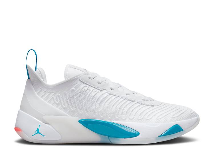 【 AIR JORDAN JORDAN LUKA 1 PF \u0027LEGEND OF 7\u0027 / WHITE METALLIC SILVER NEO 】 ナイキ 白いこと 白いこと しろがね色 しろがね色 ネオ エアジョーダン スニーカー メンズ