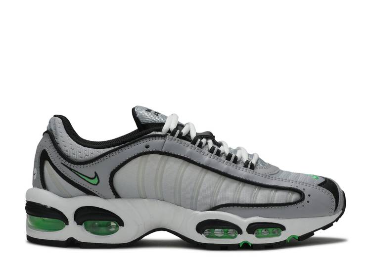 【 NIKE AIR MAX TAILWIND 4 'WOLF GREY' / WOLF GREY GREEN SPARK 】 マックス テイルウィンド 灰色 グレー 緑 グリーン エアマックステイルウィンド スニーカー メンズ ナイキ｜スニケス