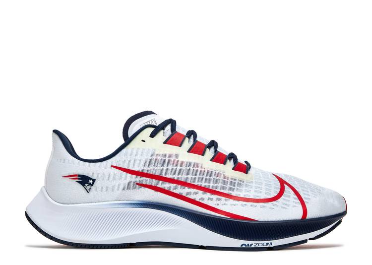 【 NIKE AIR ZOOM PEGASUS 37 'NEW ENGLAND PATRIOTS' / WHITE PURE PLATINUM COLLEGE NAVY 】 ズーム ペガサス 白色 ホワイト ピュア プラチナム カレッジ 紺色 ネイビー ズームペガサス 'ニューイングランド ペイト|スニケス