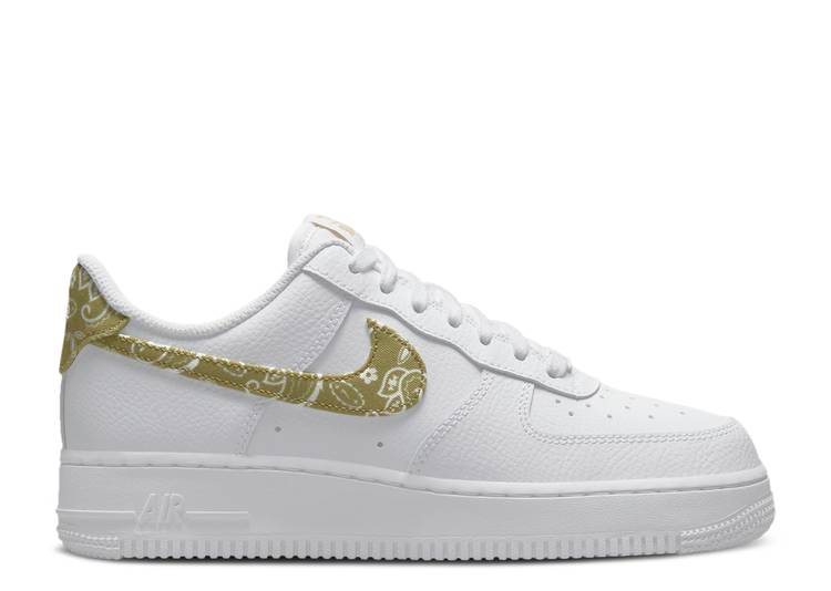 【 NIKE WMNS AIR FORCE 1 '07 ESSENTIAL 'BARELY PAISLEY' / WHITE BARELY WHITE 】 白色 ホワイト エアフォース スニーカー レディース ナイキ
