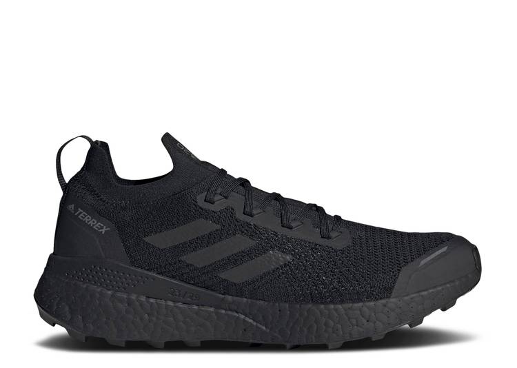【 ADIDAS TERREX TWO ULTRA 'BLACK GREY' / CORE BLACK CORE BLACK GREY SIX 】 アディダス ウルトラ コア 黒色 ブラック 灰色 グレー スニーカー メンズ｜スニケス