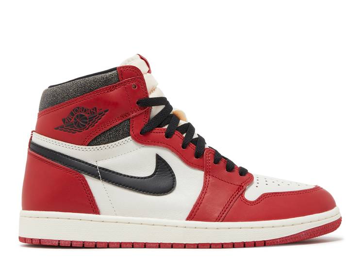 【 AIR JORDAN JORDAN 1 RETRO HIGH OG 'CHICAGO LOST & FOUND' / VARSITY RED BLACK SAIL MUSLIN 】 ナイキ ハイ 赤 レッド 黒色 ブラック エアジョーダン スニーカー メンズ
