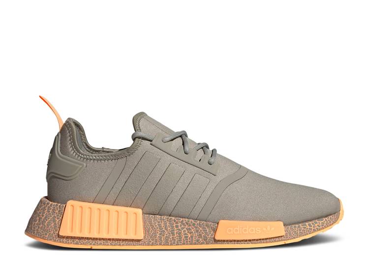 【 ADIDAS NMD_R1 'GREY ACID ORANGE' / FEATHER GREY FEATHER GREY ACID 】 アディダス 灰色 グレー スニーカー メンズ 29,127円