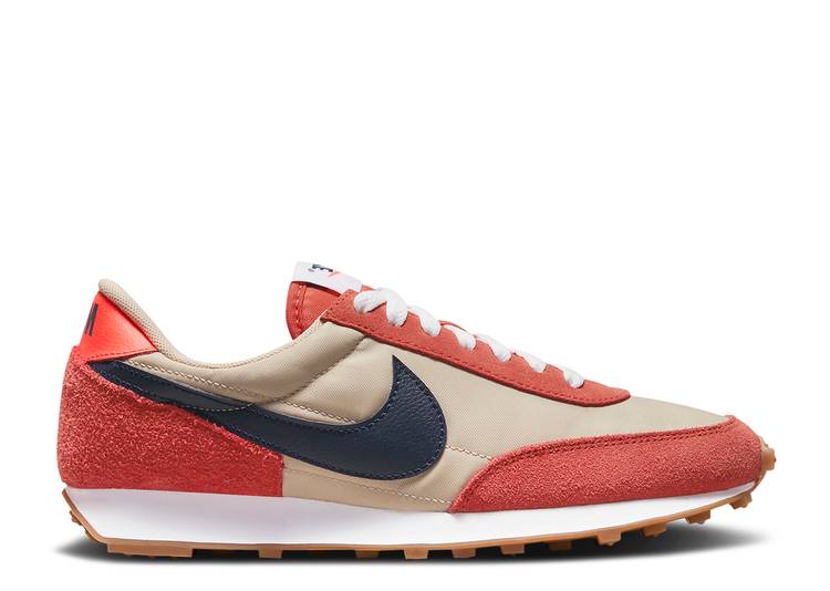 【 NIKE WMNS DAYBREAK \u0027CINNABAR SANDDRIFT GUM\u0027 / CINNABAR SANDDRIFT GUM MEDIUM 】 スニーカー レディース ナイキ 靴-スニーカー-レディース靴