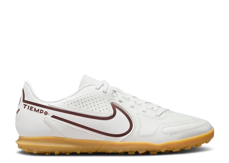 【 NIKE TIEMPO LEGEND 9 CLUB TF 'SAIL DARK BEETROOT' / SAIL GUM LIGHT BROWN DARK 】 ティエンポ レジェンド クラブ 茶色 ブラウン スニーカー メンズ ナイキ