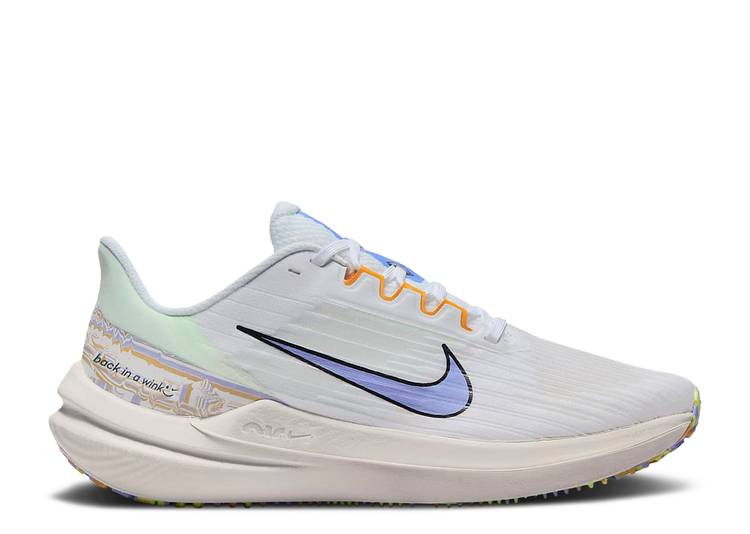 【 NIKE WMNS AIR WINFLO 9 PREMIUM 'BACK IN A WINK' / WHITE BARELY GREEN UNIVERSITY 】 プレミアム 白色 ホワイト 緑 グリーン スニーカー レディース ナイキ|スニケス