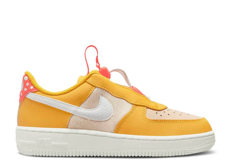 【 NIKE FORCE 1 TOGGLE SE PS 'MUSHROOM' / YELLOW OCHRE PEARL WHITE BRIGHT 】 黄色 イエロー パール 白色 ホワイト ジュニア キッズ ベビー マタニティ スニーカー ナイキ|スニケス