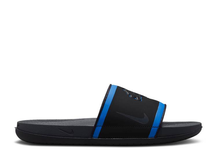 【 NIKE NFL X OFFCOURT SLIDE DETROIT LIONS 2022 / BLACK BATTLE BLUE WOLF GREY 】 サンダル ライオンズ 黒色 ブラック 青色 ブルー 灰色 グレー デトロイト スニーカー メンズ ナイキ