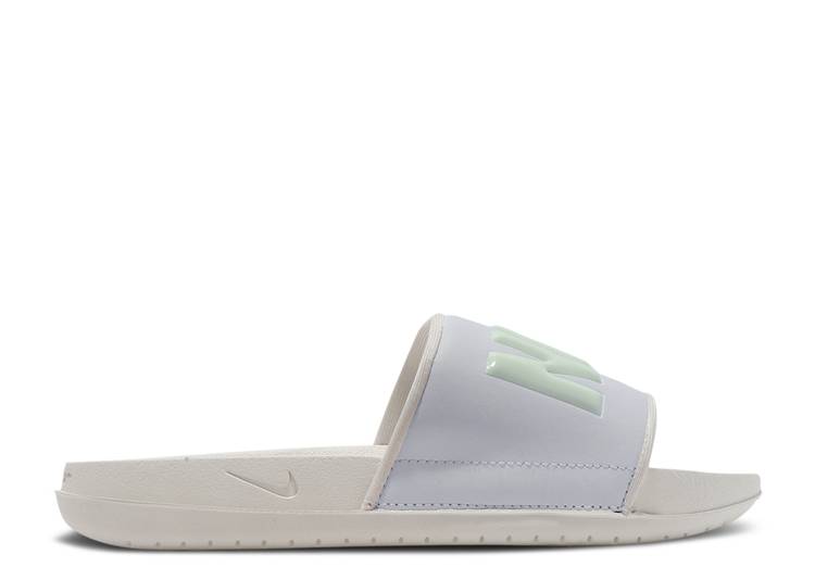 【 NIKE WMNS OFFCOURT SLIDE \u0027PHANTOM BARELY GREEN\u0027 / PHANTOM FOOTBALL GREY LIGHT SOFT 】 サンダル 薄墨色 薄墨色 スニーカー レディース ナイキ