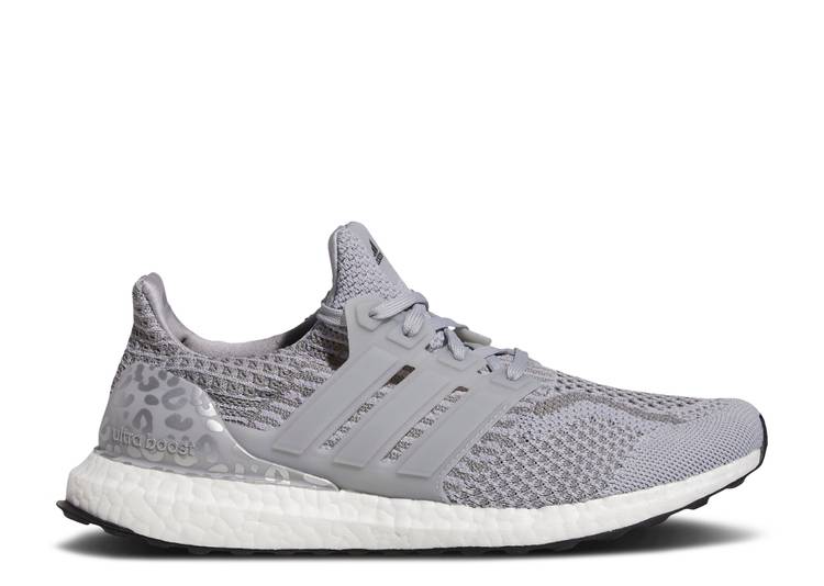 【 ADIDAS WMNS ULTRABOOST 5.0 DNA 'HALO SILVER METALLIC' / HALO SILVER HALO SILVER SILVER 】 アディダス 銀色 シルバー スニーカー レディース