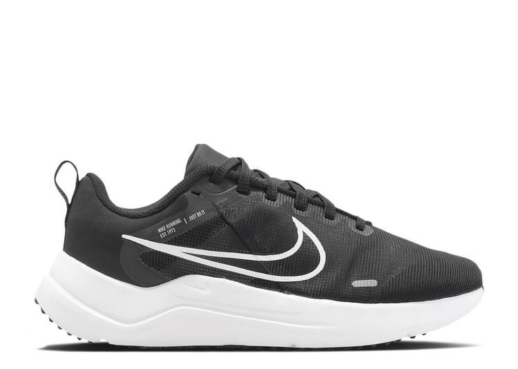 【 NIKE WMNS DOWNSHIFTER 12 \u0027BLACK WHITE\u0027 / BLACK DARK SMOKE GREY PURE 】 黒いこと 黒いこと 薄墨色 薄墨色 純然たる スニーカー レディース ナイキ