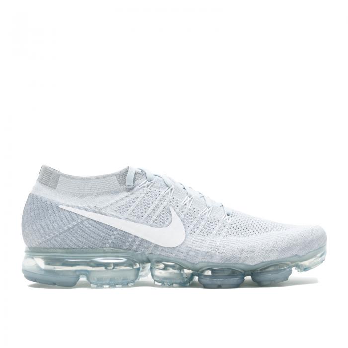 楽天市場】【 NIKE AIR VAPORMAX FLYKNIT 2 'PURE PLATINUM' / WHITE WHITE PURE  PLATINUM 】 フライニット 白色 ホワイト ピュア プラチナム エアヴェイパーマックス スニーカー メンズ ナイキ : スニケス