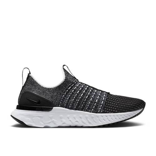 【 NIKE WMNS REACT PHANTOM RUN FLYKNIT 2 OREO / BLACK WHITE 】 リアクト ラン フライニット 黒色 ブラック 白色 ホワイト スニーカー レディース ナイキ