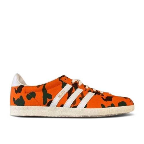 【 ADIDAS NOAH X GAZELLE OG 'ORANGE CAMO' / COLLEGIATE ORANGE FOOTWEAR WHITE 】 アディダス ガゼル 橙 オレンジ 白色 ホワイト スニーカー メンズ