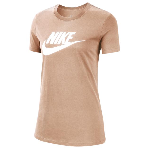 柔らかい Tシャツ カットソー シャツ アイコン Nike ナイキ Womens 送料無料 カットソー レディースファッション Tシャツ トップス T Futura Icon Essential レディース Sorif Dk