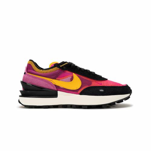 【★百貨店SALE★6/11真夜中2時迄】ナイキ ワーヘル スニーカー レディース 【 NIKE WOMEN WAFFLE ONE (ACTIVE FUCHSIA / UNIVERSITY GOLD-BLACK) 】