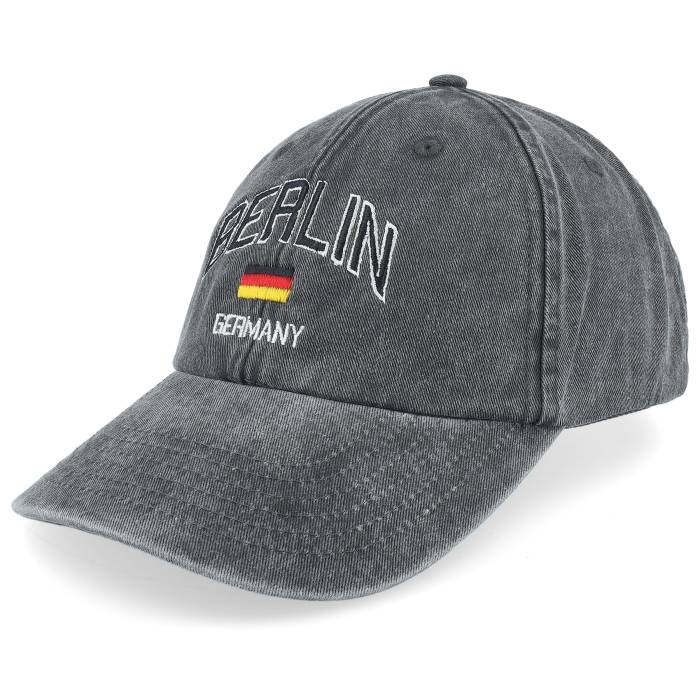 アイコニック Iconic 【 Berlin Germany Washed Black Dad Cap Men Black 】 黒色 ブラック キャップ 帽子 メンズ 黒色 ブラック|スニケス