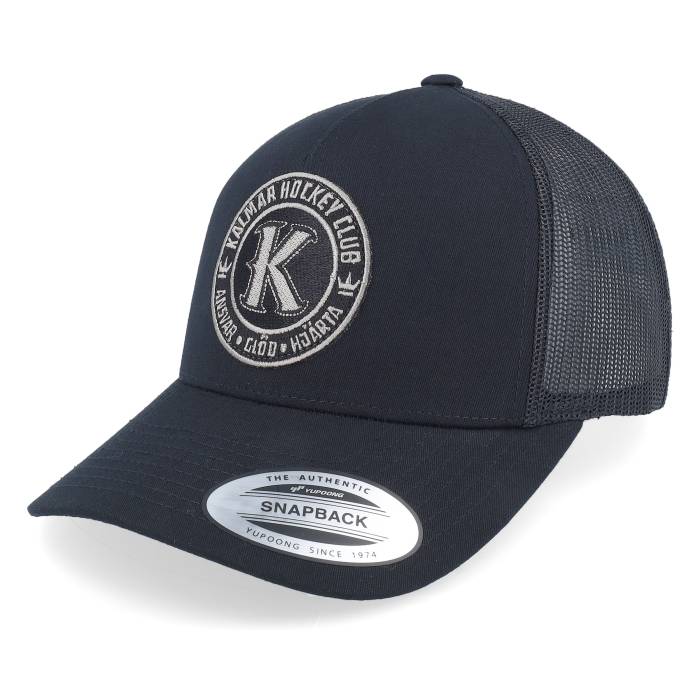 Hatstore 【 Kalmar Hc Black/Stealth Grey Patch A-Frame Black Trucker Men Black 】 灰色 グレー 黒色 ブラック トラッカー メンズ 黒色 ブラック|スニケス