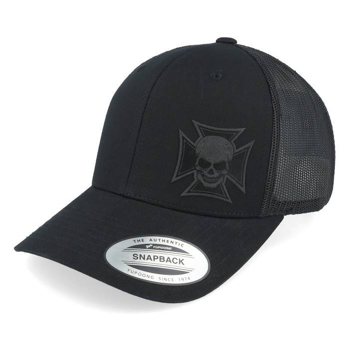 Born To Ride 【 Maltese Cross Skull Black Patch Black Trucker Men Black 】 黒色 ブラック トラッカー メンズ 黒色 ブラック｜スニケス