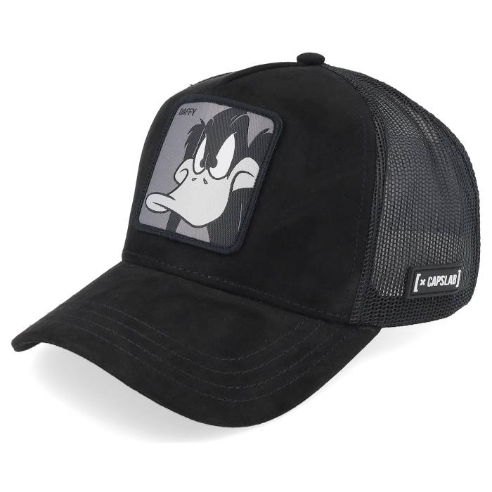 Capslab 【 Looney Tunes Daffy Duck Black A-Frame Trucker Men Black 】 黒色 ブラック トラッカー メンズ 黒色 ブラック