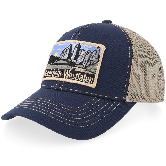 Wild Spirit 【 Bundesland Nordrhein-Westfalen Navy/Khaki Trucker Men Blue 】 トラッカー メンズ 青色 ブルー｜スニケス 14,630円