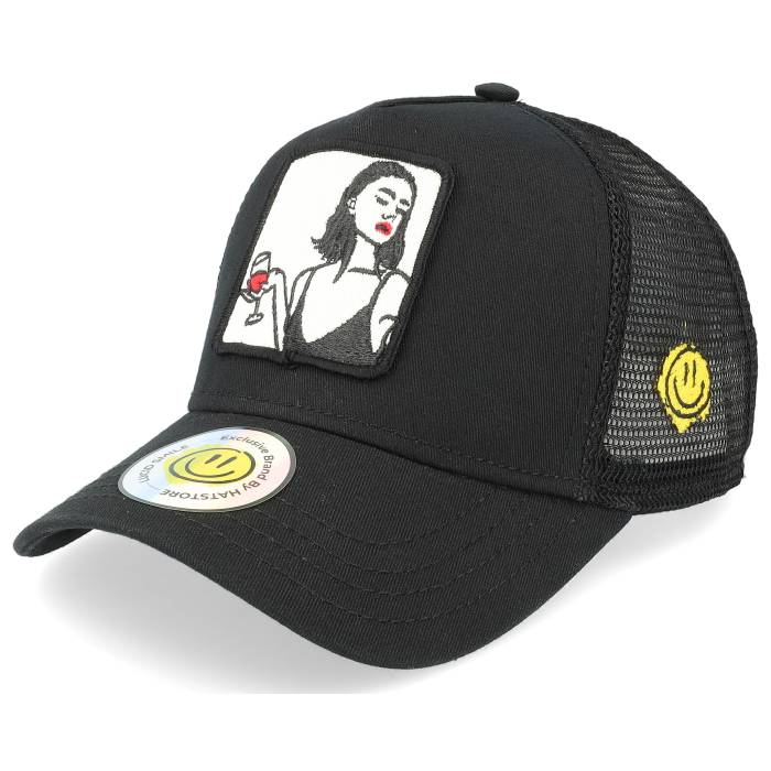 Lucid Smile 【 Wine Girl Patch Black Trucker Men Black 】 黒色 ブラック トラッカー メンズ 黒色 ブラック|スニケス