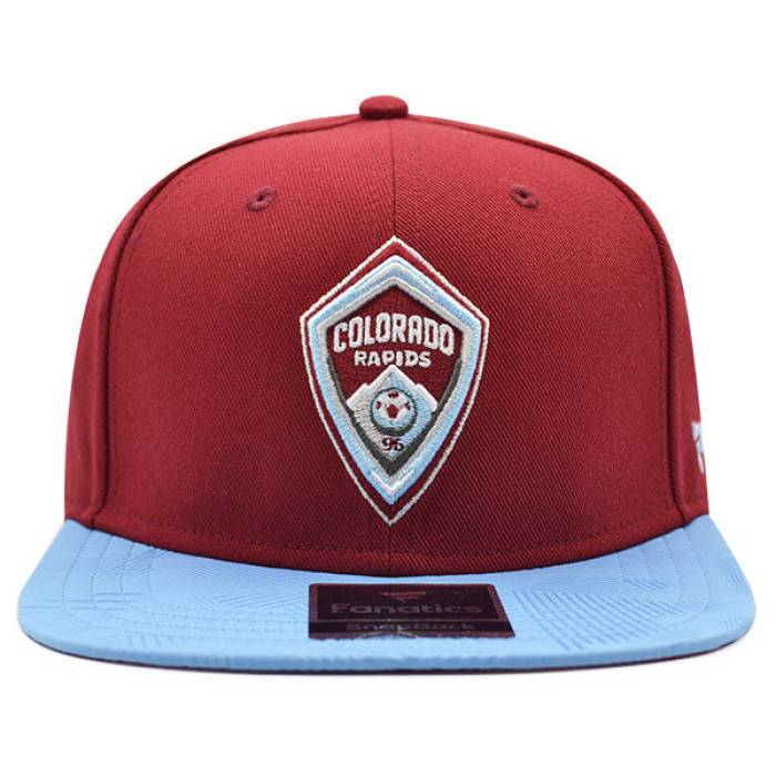 ファナティクス Fanatics 【 Colorado Rapids Mls Visor Mark Snapback Adjustable Hat Mens Maroon/Light Blue 】 コロラド ラピッズ Snapback スナップバック バッグ メンズ マルーン 青色 ブルー｜スニケス