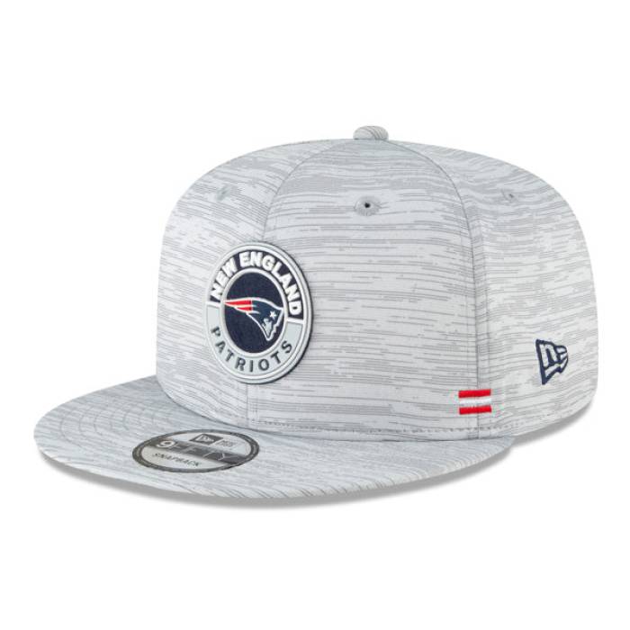 ニューエラ New Era 【 New England Patriots 2020 Nfl Sideline Official 9Fifty Snapback Hat Mens Gray 】 ペイトリオッツ NFL サイドライン Snapback スナップバック バッグ メンズ gray 灰色・グレー・グレイ｜スニケス
