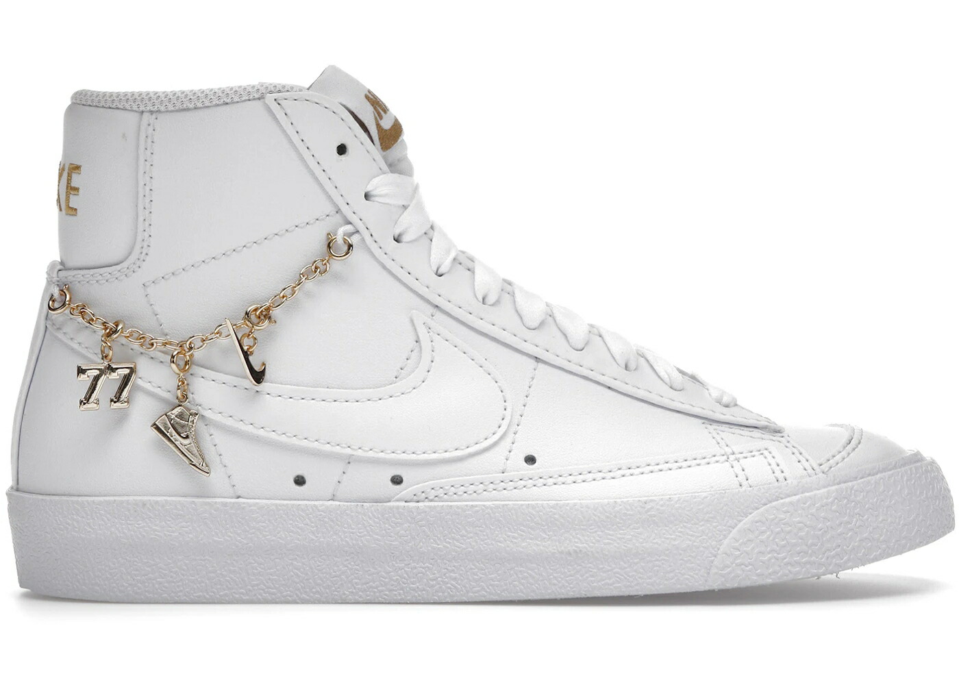 ナイキ ブレイザー ミッド 白色 ホワイト ペンダント ゴールド WOMEN\u0027S スニーカー レディース NIKE BLAZER MID LX WHITE PENDANTS (WOMEN\u0027S) / WHITE WHITE METALLIC GOLD レディース靴-靴-スニーカー