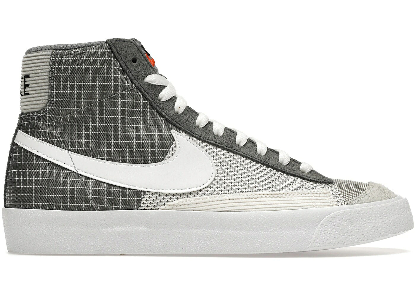 ナイキ ブレイザー ミッド 薄墨色 薄墨色 白いこと 白いこと スニーカー メンズ NIKE BLAZER MID 77 PATCH SMOKE GREY / SMOKE GREY WHITE PARTICLE GREY