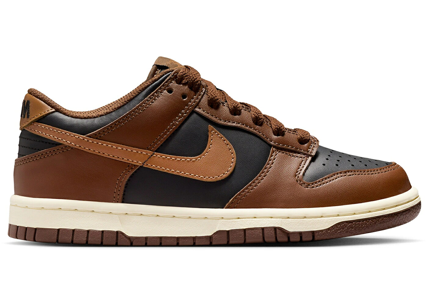 ナイキ ダンク 茶色 ブラウン 黒色 ブラック ダンクロー ジュニア キッズ NIKE DUNK LOW BROWN BLACK (GS) / BLACK CACAO WOW COCONUT MILK ベビー マタニティ スニーカー
