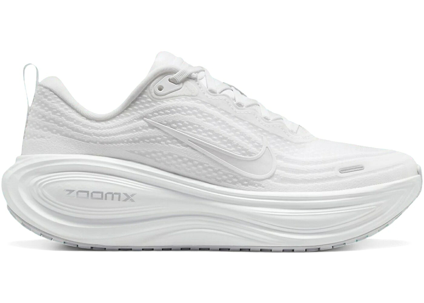 ナイキ 白色 ホワイト 灰色 グレー 銀色 シルバー WOMEN'S スニーカー レディース NIKE VOMERO PLUS TRIPLE WHITE (WOMEN'S) / WHITE VAST GREY METALLIC SILVER|スニケス