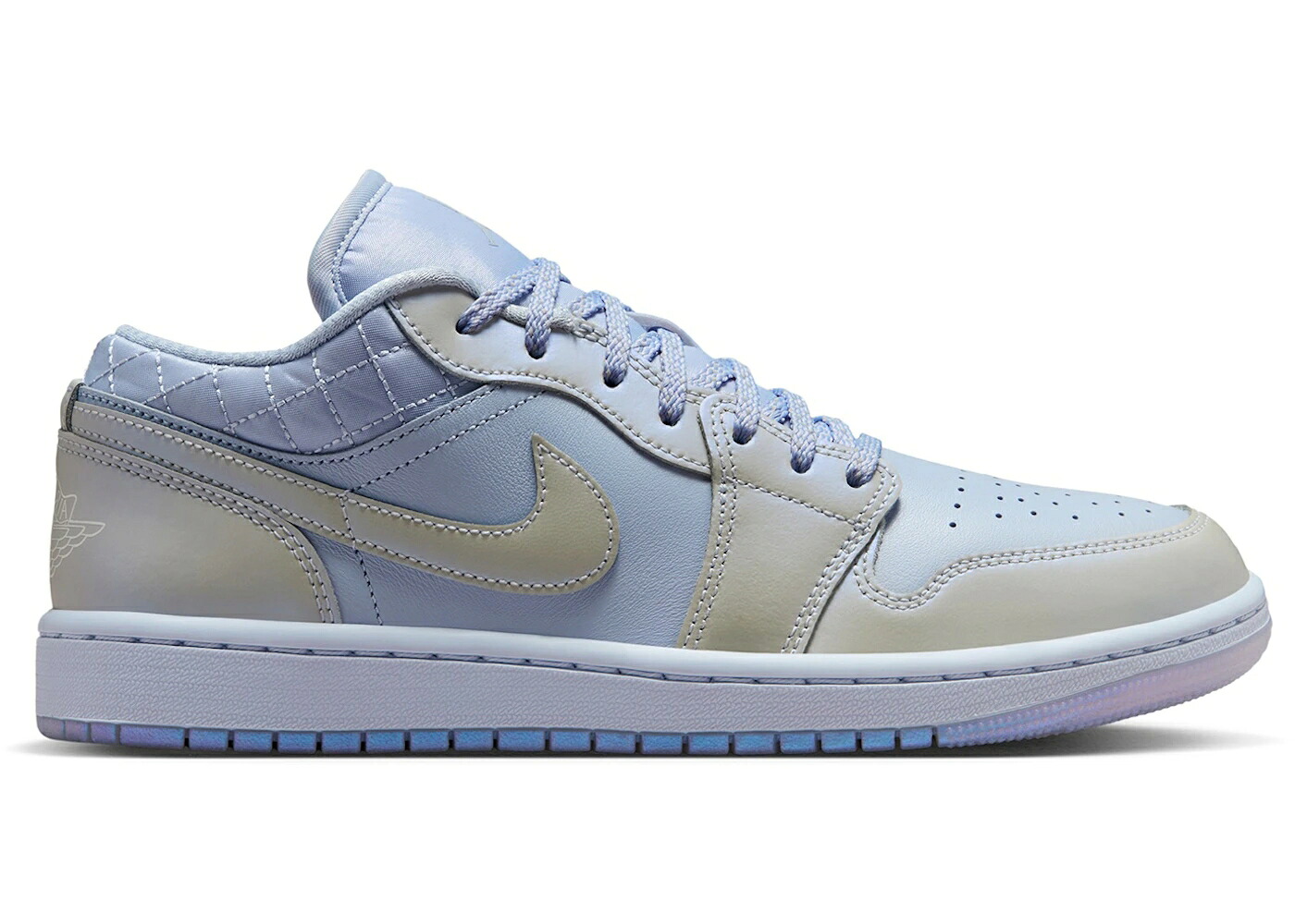 ナイキ ジョーダン キルト 純然たる プラチナム WOMEN\u0027S スニーカー レディース JORDAN 1 LOW SE GHOST PEARLIZED QUILT (WOMEN\u0027S) / GHOST SAIL PURE PLATINUM