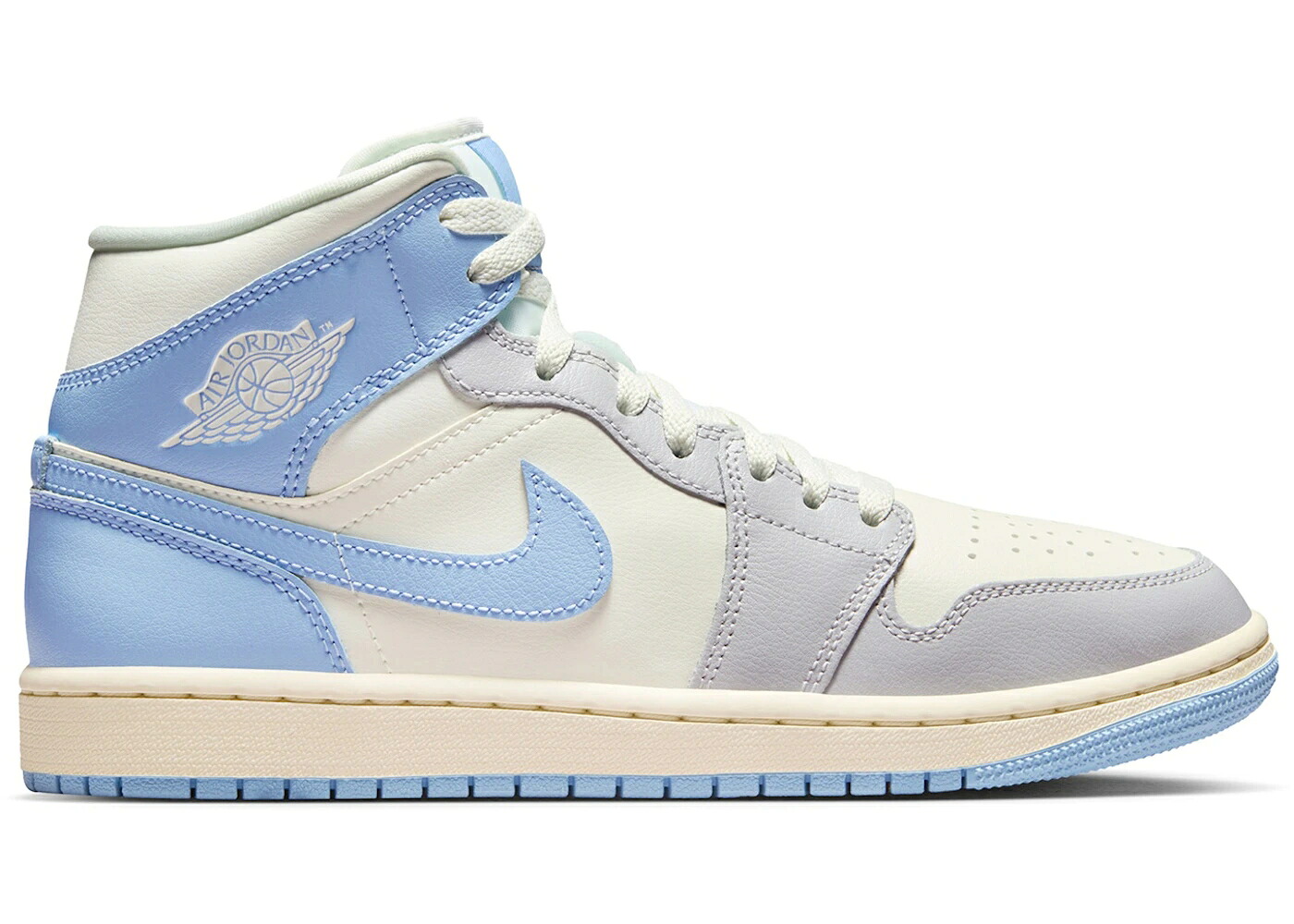 ナイキ ジョーダン ミッド 青み 青色 WOMEN\u0027S スニーカー レディース JORDAN 1 MID PSYCHIC BLUE SAIL COCONUT MILK (WOMEN\u0027S) / PSYCHIC BLUE SAIL COCONUT MILK