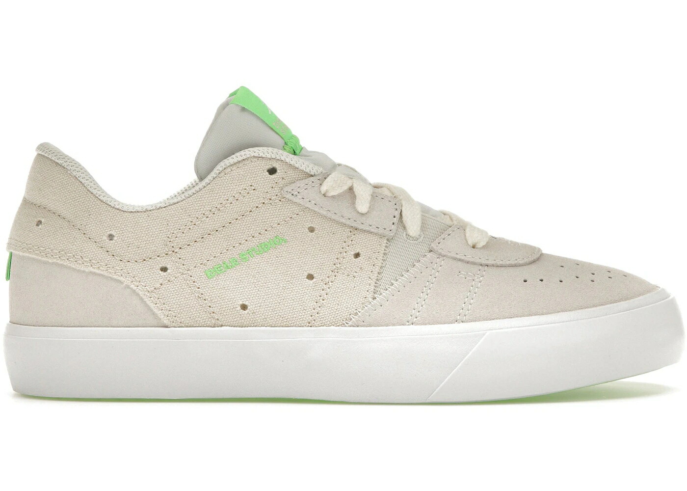 ナイキ ジョーダン シリーズ スタジオ 白色 ホワイト 緑 グリーン ストライク .05 WOMEN'S スニーカー レディース JORDAN SERIES DEAR STUDIO (WOMEN'S) / WHITE GREEN STRIKE IRIS WHISPER画像