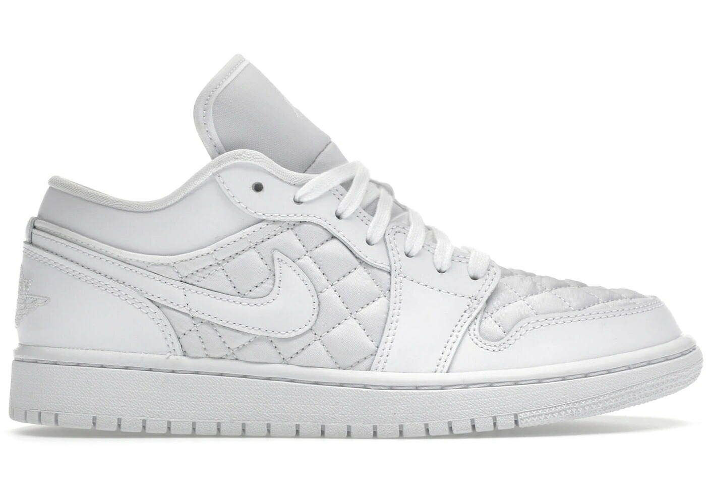 ナイキ ジョーダン 白いこと 白いこと WOMEN\u0027S スニーカー レディース JORDAN AIR 1 LOW QUILTED WHITE (WOMEN\u0027S) / WHITE WHITE WHITE