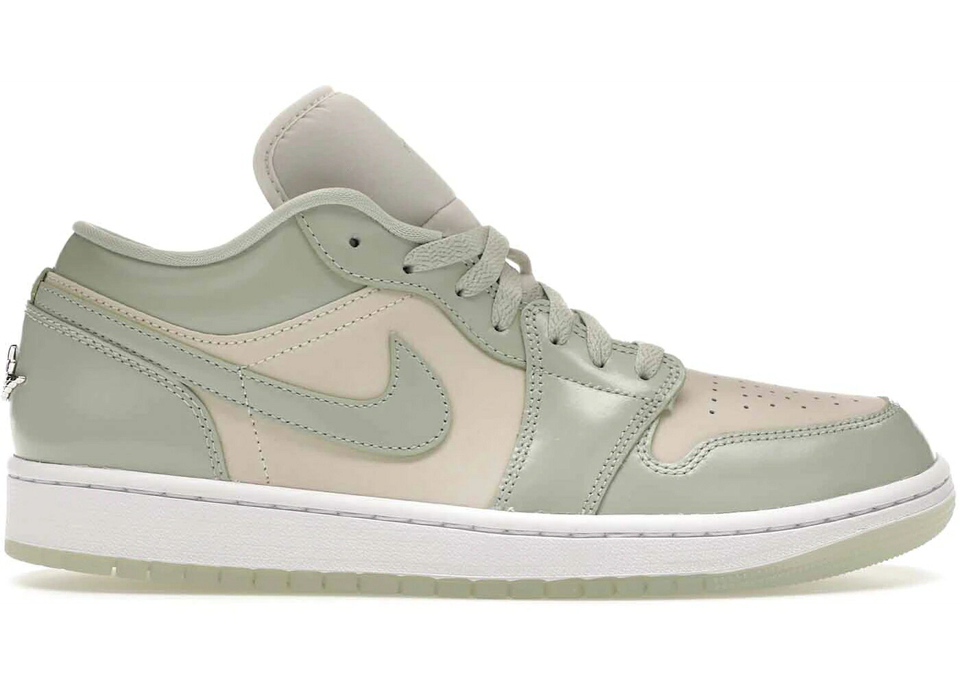 ナイキ ジョーダン しろがね色 しろがね色 WOMEN\u0027S スニーカー レディース JORDAN 1 LOW SEAFOAM SAIL (WOMEN\u0027S) / SAIL SEAFOAM METALLIC SILVER
