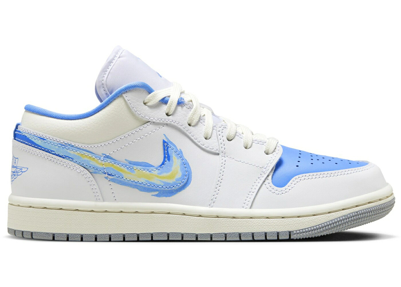 ナイキ ジョーダン 滑る 青味 青み WOMEN\u0027S スニーカー レディース JORDAN 1 LOW SE JUST SKATE UNIVERSITY BLUE (WOMEN\u0027S) / UNIVERSITY BLUE UNIVERSITY BLUE