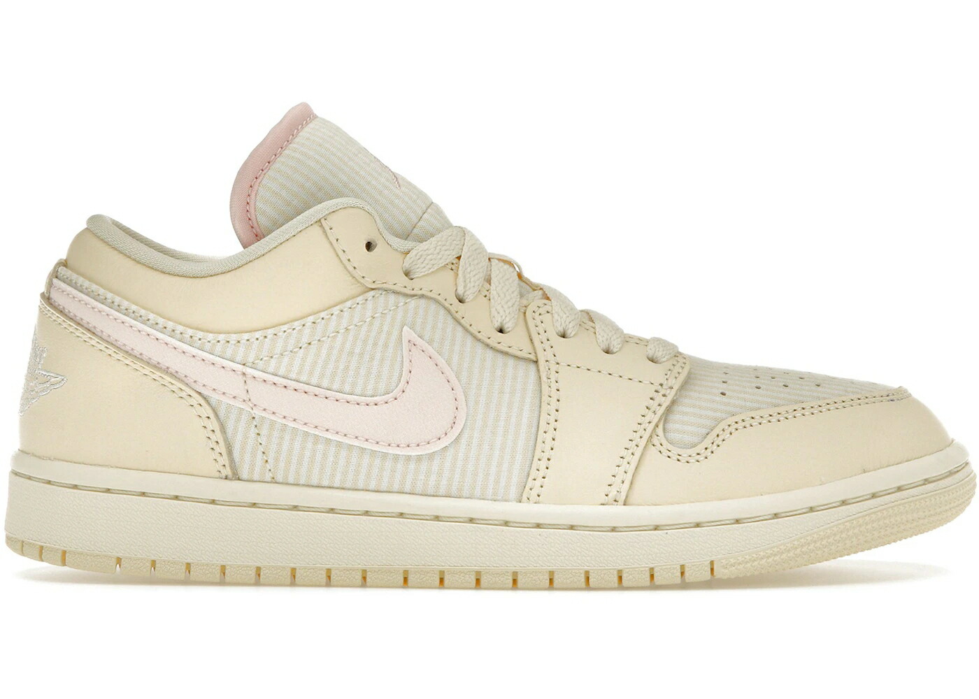 ナイキ ジョーダン 先祖伝承 WOMEN\u0027S スニーカー レディース JORDAN 1 LOW SE SEERSUCKER (WOMEN\u0027S) / MUSLIN SAIL COCONUT MILK LEGEND